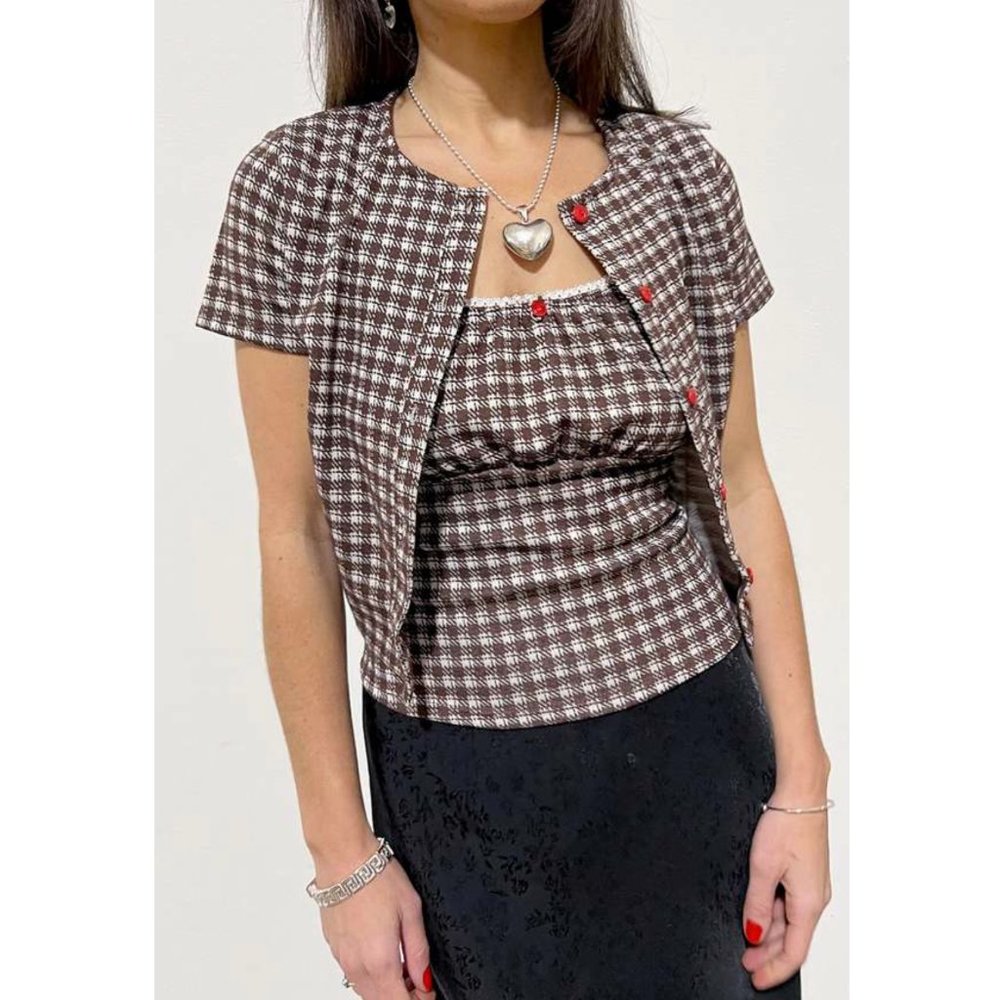 Lisa Says Gah Sisilia Sweater Set Cocoa Plaid w/ Red Rosette Detail size L